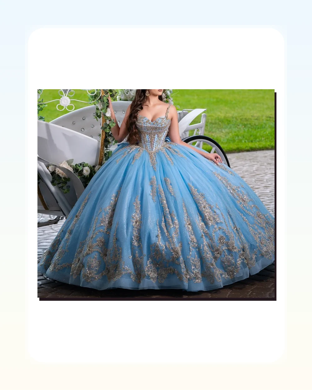 Vestidos celestes inspirados en Cenicienta