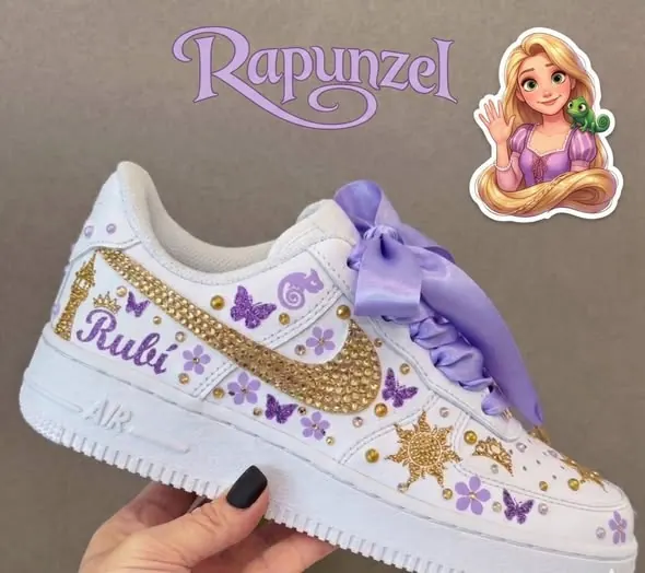 Rapunzel · tenis personalizados con lazo lila